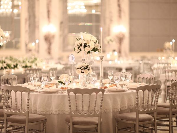 Mariage. Chez Croquines Réception, nous avons à cœur de vous composer un menu sur-mesure.